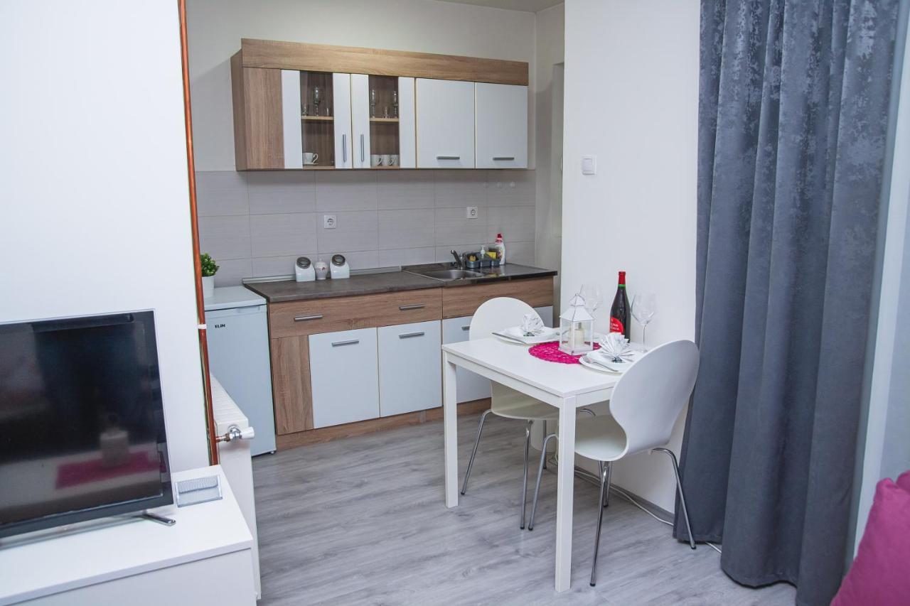 Family Apartmani Le Leskovac  Exterior foto